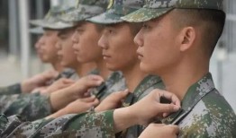 十个连长一个班在线观看